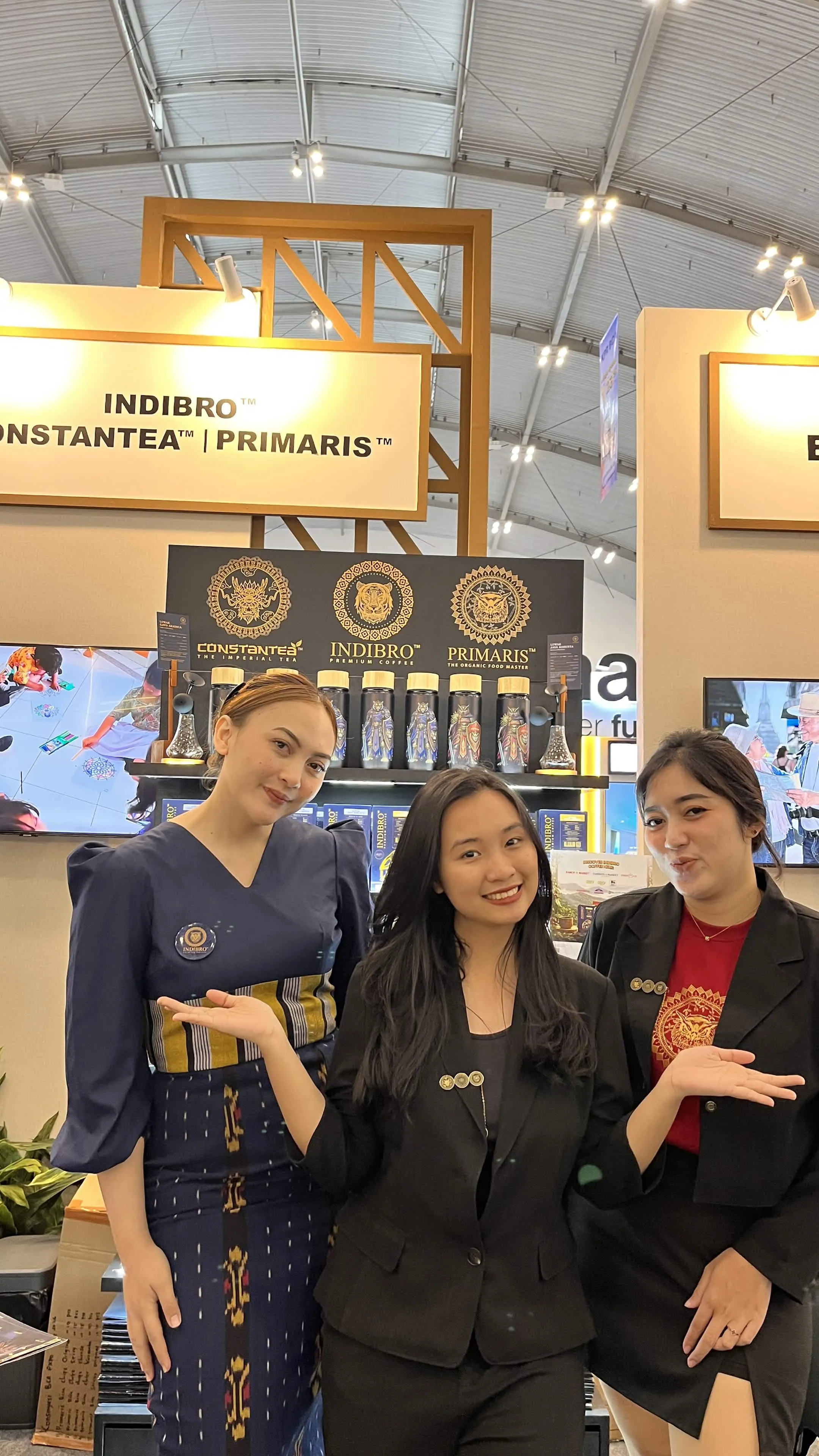 Cindy with colleagues at a BCA event